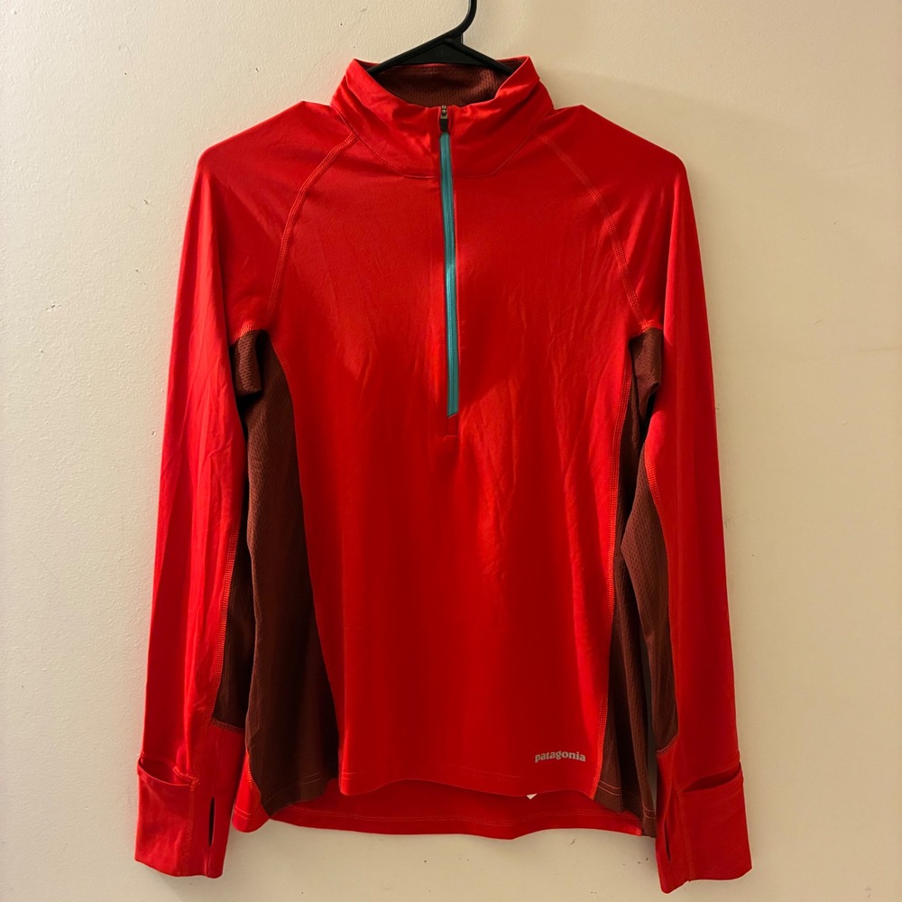 Patagonia Women's Size Small All Weather Red Quarter Zip Long Sleeve Performance